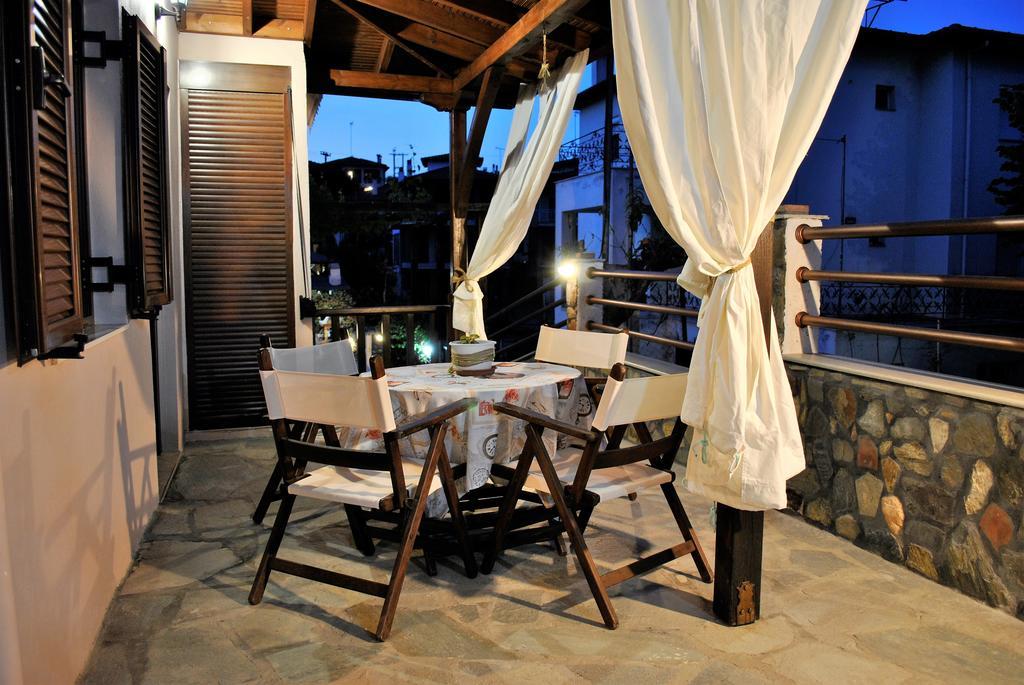 Voula Kourbeti Apartment *